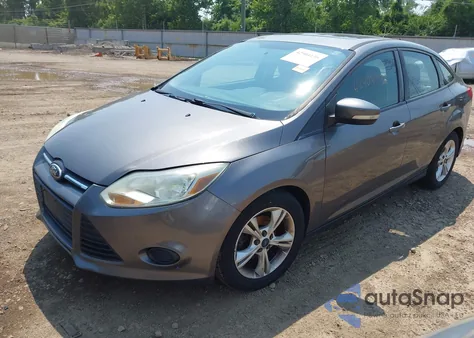2014 Ford Focus Se z USA, uszkodzony, nr VIN 1FADP3F20EL321989
